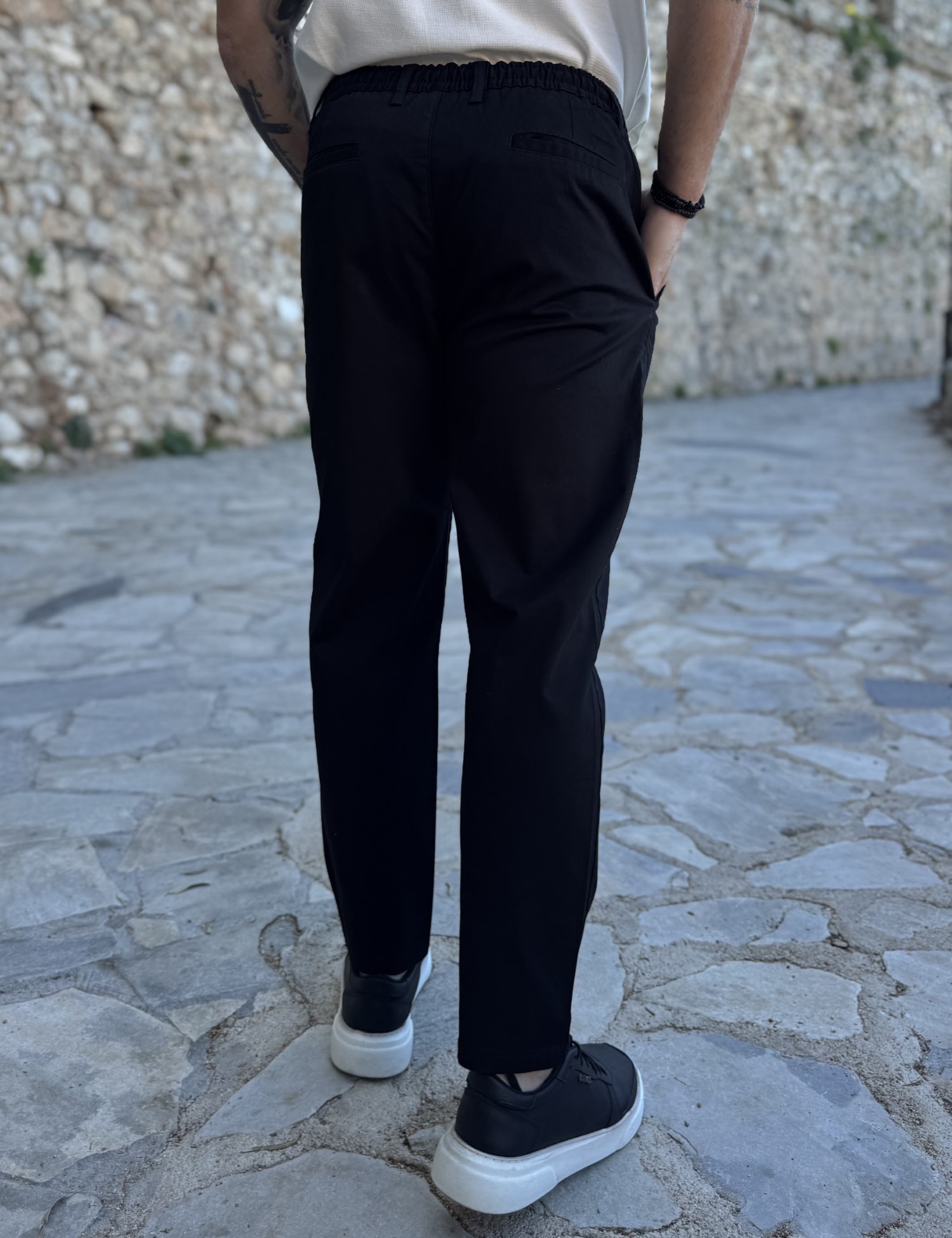 Ανδρικό μαύρο υφασμάτινο chinos παντελόνι με λάστιχο JR0020M φωτογραφία